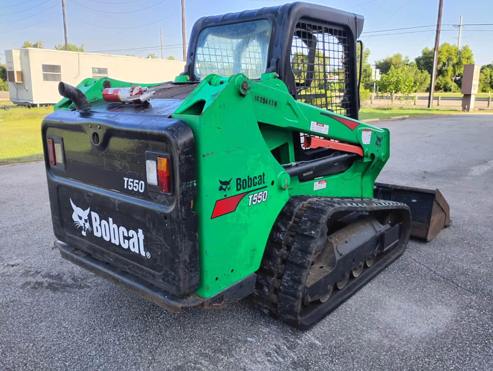 2020 Bobcat T550 Skid Steer view 3