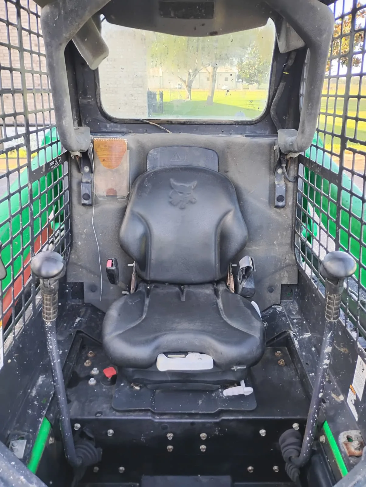 2020 Bobcat T550 Skid Steer view 9